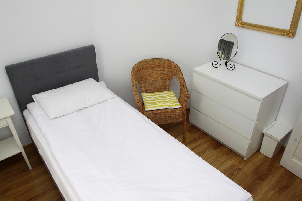 Sisters Lodge Hostel Сопот Стая снимка