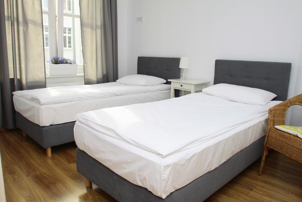 Sisters Lodge Hostel Сопот Стая снимка